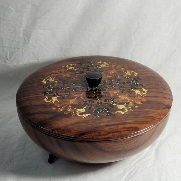 Vintage Atomic Age Jacques Metal Cookie Tin 3 Feet Faux Wood Patter MCM 50s/60s - Picture 1 of 12